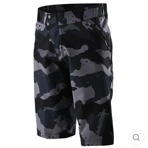 Troy Lee Designs Mens Rukus Bike Shorts Grey Camo Size 32